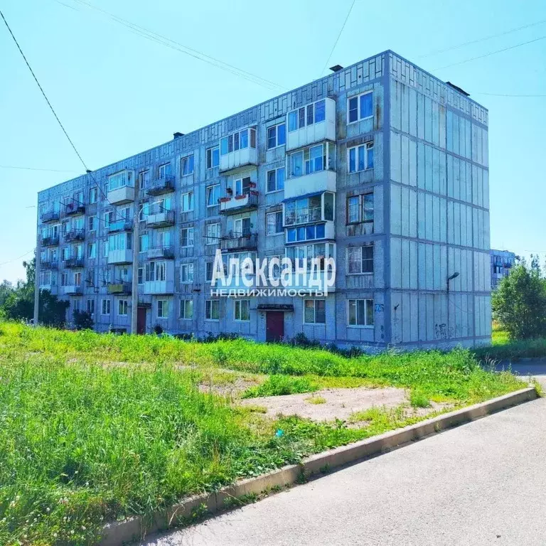 2-к кв. Ленинградская область, Выборг ул. Имени А.К. Харитонова, 76 ... - Фото 0