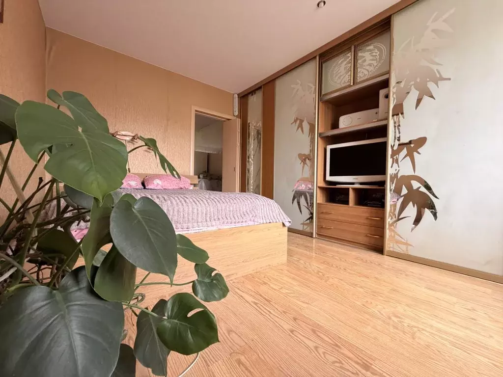 3-к кв. Санкт-Петербург Камышовая ул., 46К1 (70.0 м) - Фото 1