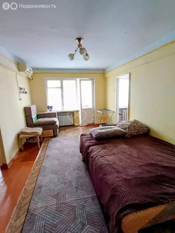 3-комнатная квартира: Волгоград, Тарифная улица, 9 (46.3 м) - Фото 1