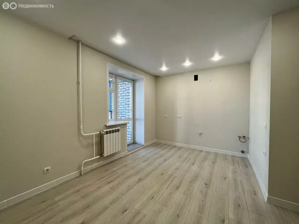 Квартира-студия: Чигири, улица Василенко, 3 (30.6 м) - Фото 0