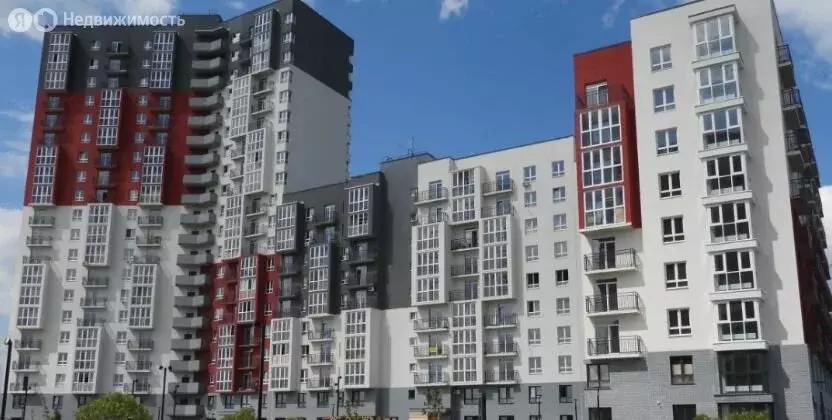 2-комнатная квартира: Тюмень, Краснооктябрьская улица, 16 (57.3 м) - Фото 1