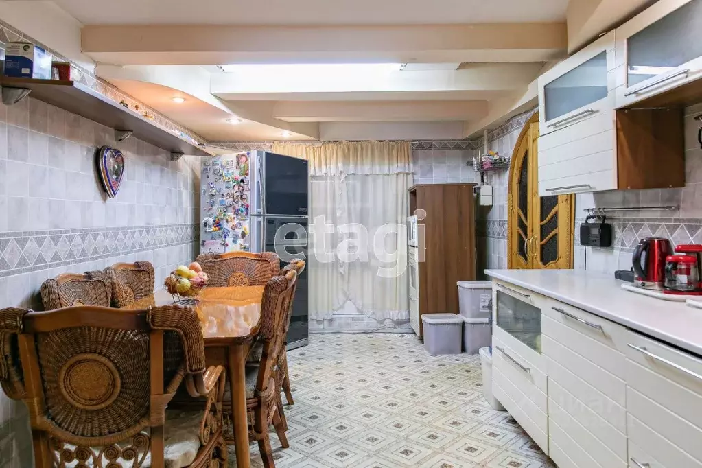 Дом в Саха (Якутия), Якутск ул. Гоголя, 34 (90 м) - Фото 1