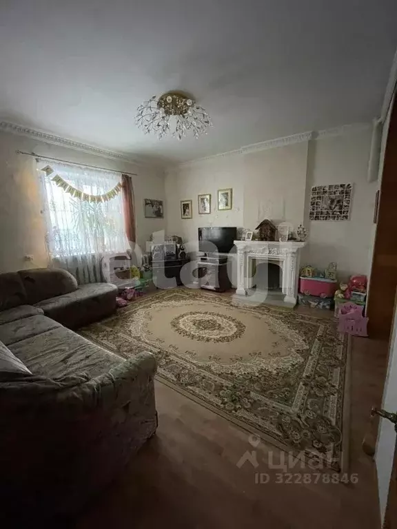 Дом в Брянская область, Брянск пос. Городище, ул. Плодородная (243 м) - Фото 1