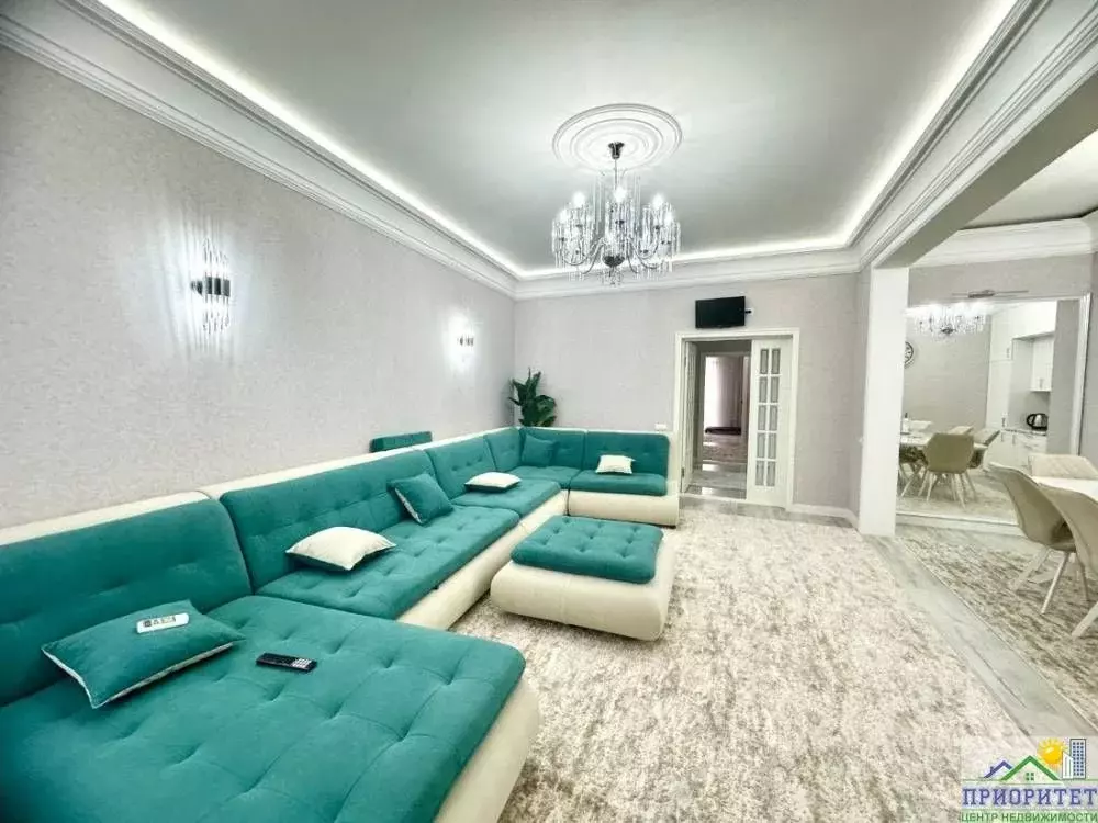 3-к кв. Ставропольский край, Кисловодск просп. Победы, 43А (107.0 м) - Фото 1