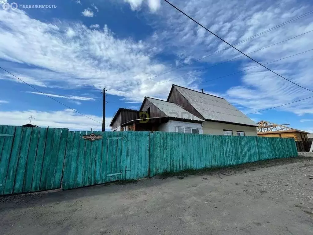 Дом в Кызыл, Интернациональная улица (95 м) - Фото 2
