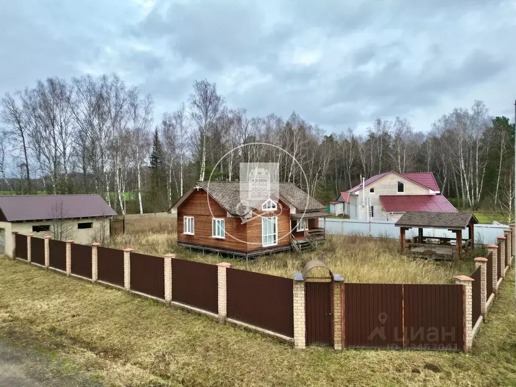 Дом в Калужская область, Жуковский район, Верховье с/пос, д. Ступинка, ... - Фото 1