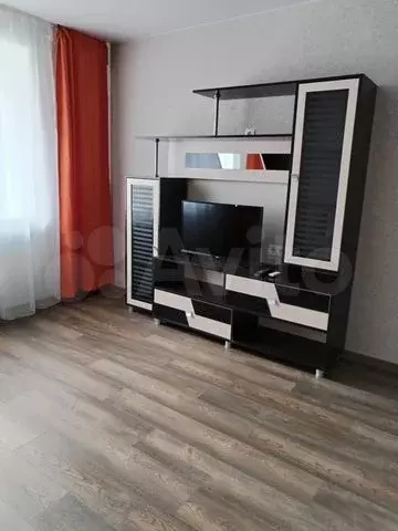 1-к. квартира, 35 м, 2/10 эт. - Фото 0