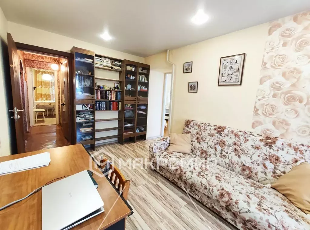 3-к кв. Кировская область, Киров ул. Тимирязева, 10 (72.5 м) - Фото 1