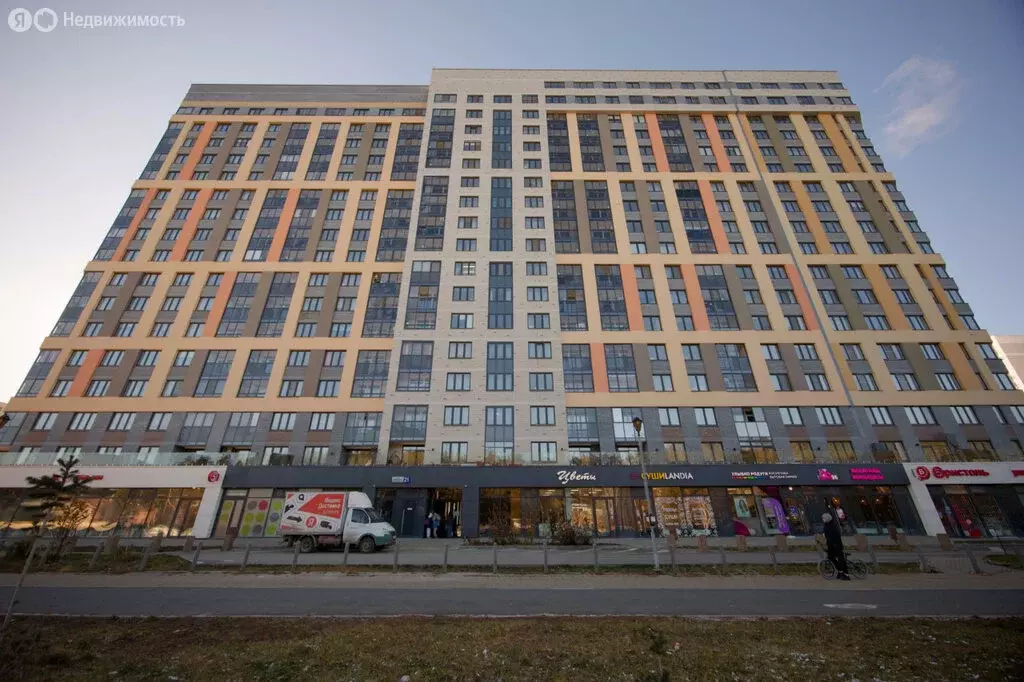 2-комнатная квартира: Екатеринбург, улица Академика Вонсовского, 21 ... - Фото 1