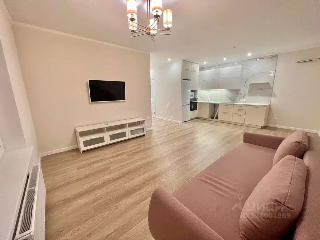 2-к кв. Татарстан, Казань ул. Аделя Кутуя, 110Е (65.0 м) - Фото 1