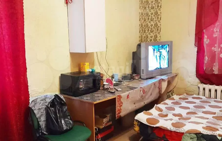 Комната 17,7 м в 4-к., 1/4 эт. - Фото 1