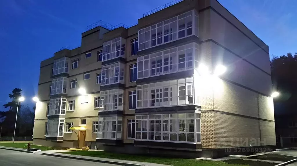 Студия Пермский край, Пермь Кировоградская ул., 180 (27.9 м) - Фото 1