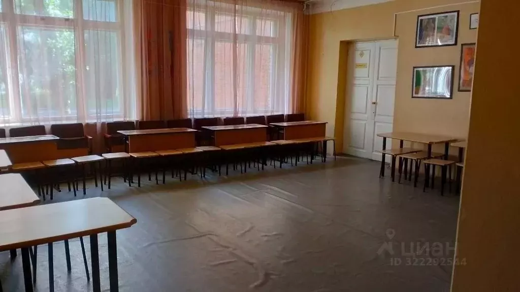 Помещение свободного назначения в Омская область, Омск ул. 14-я Линия, ... - Фото 2