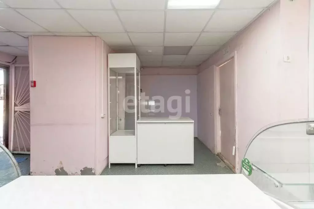 Помещение свободного назначения в Тюменская область, Тюмень Метелева ... - Фото 0
