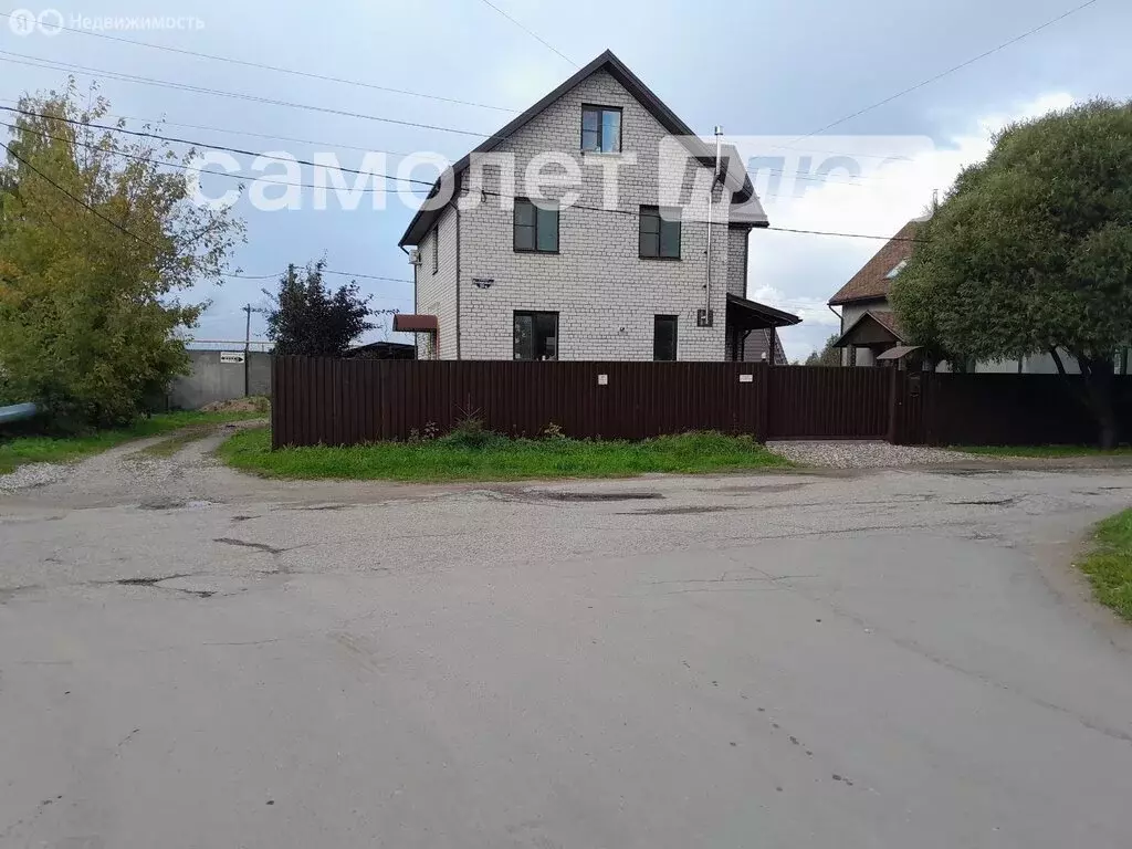 Дом в Шексна, микрорайон Шексна Северная, Починковская улица, 20А (200 ... - Фото 1