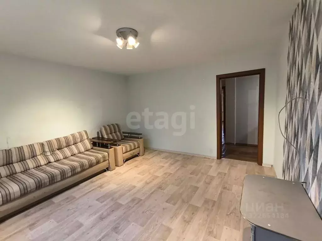 2-к кв. Курганская область, Курган Заозерный жилрайон, 6А мкр, 6 (55.8 ... - Фото 1