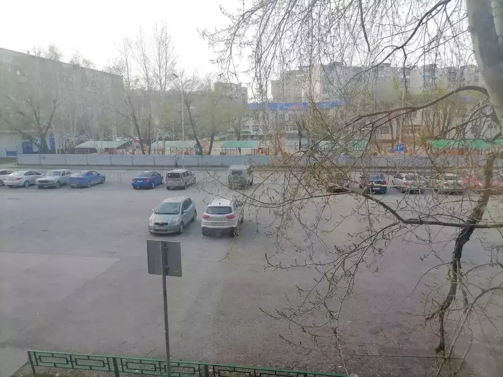 1-комнатная квартира: Тюмень, улица Газовиков, 18 (13 м) - Фото 0