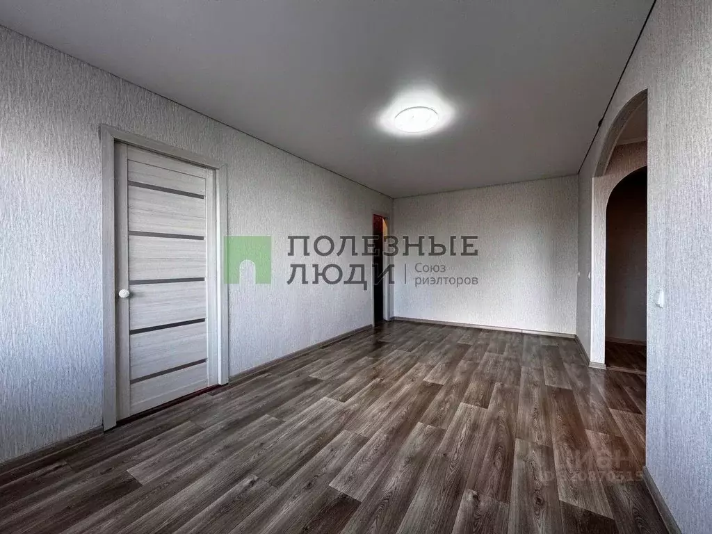 2-к кв. Орловская область, Орел пл. Поликарпова, 2 (44.0 м) - Фото 1