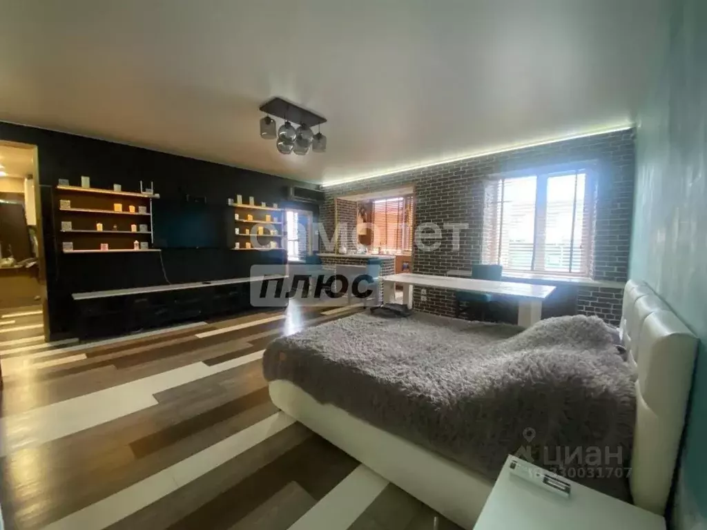 2-к кв. Приморский край, Владивосток Окатовая ул., 1А (45.0 м) - Фото 1