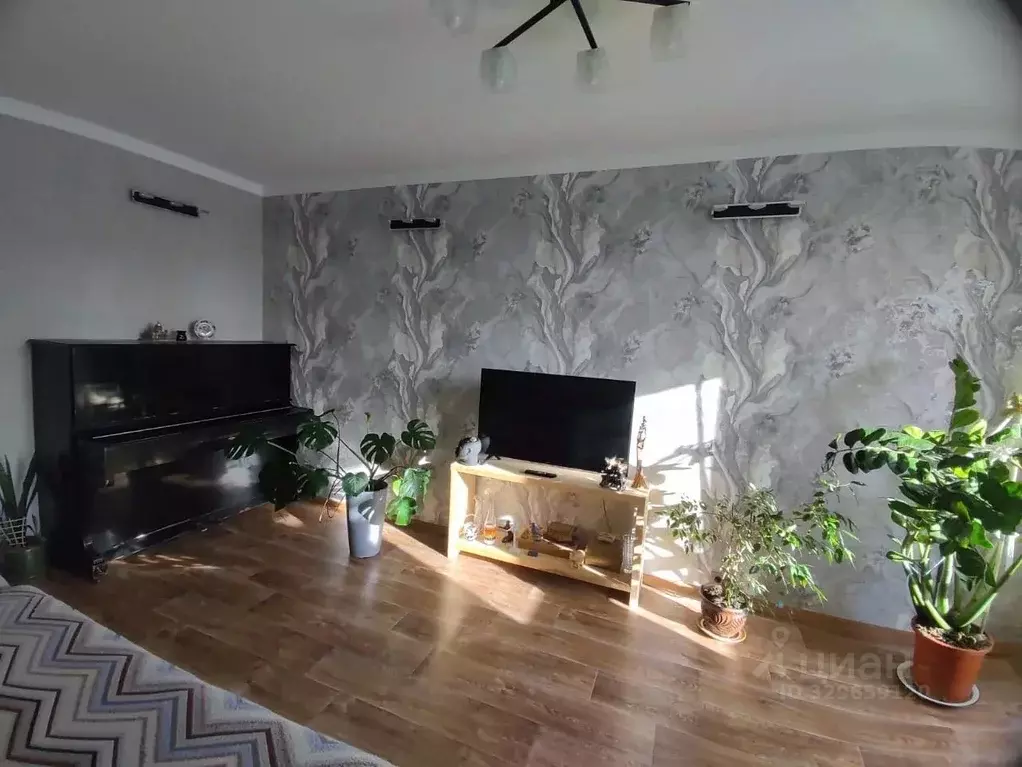 2-к кв. Татарстан, Набережные Челны 30-й комплекс, 9 (56.0 м) - Фото 2