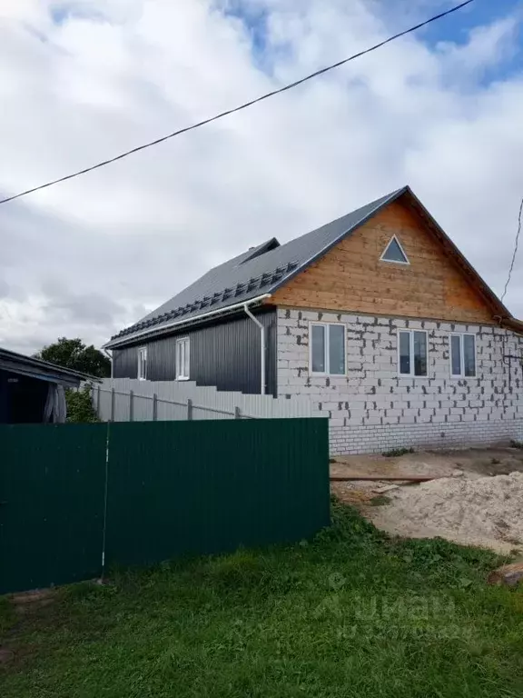 Дом в Нижегородская область, Дивеевский муниципальный округ, д. Маевка ... - Фото 1