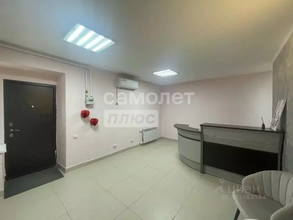 Помещение свободного назначения в Калмыкия, Элиста 1-й мкр, 21 (43 м) - Фото 1