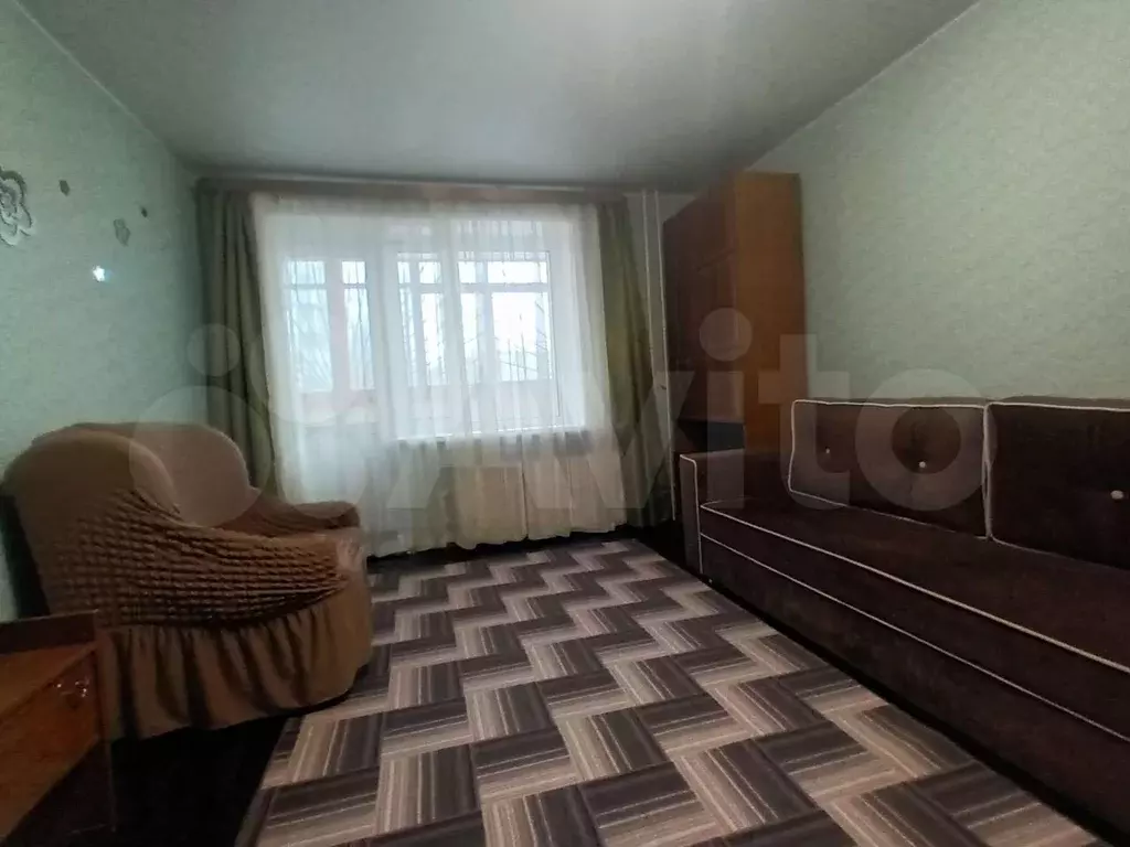 1-к. квартира, 40 м, 1/9 эт. - Фото 0