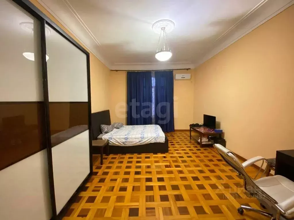 3-к кв. Крым, Симферополь туп. Евпаторийский (112.4 м) - Фото 0