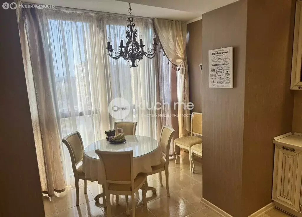 3-комнатная квартира: Казань, проспект Альберта Камалеева, 14 (70 м) - Фото 2