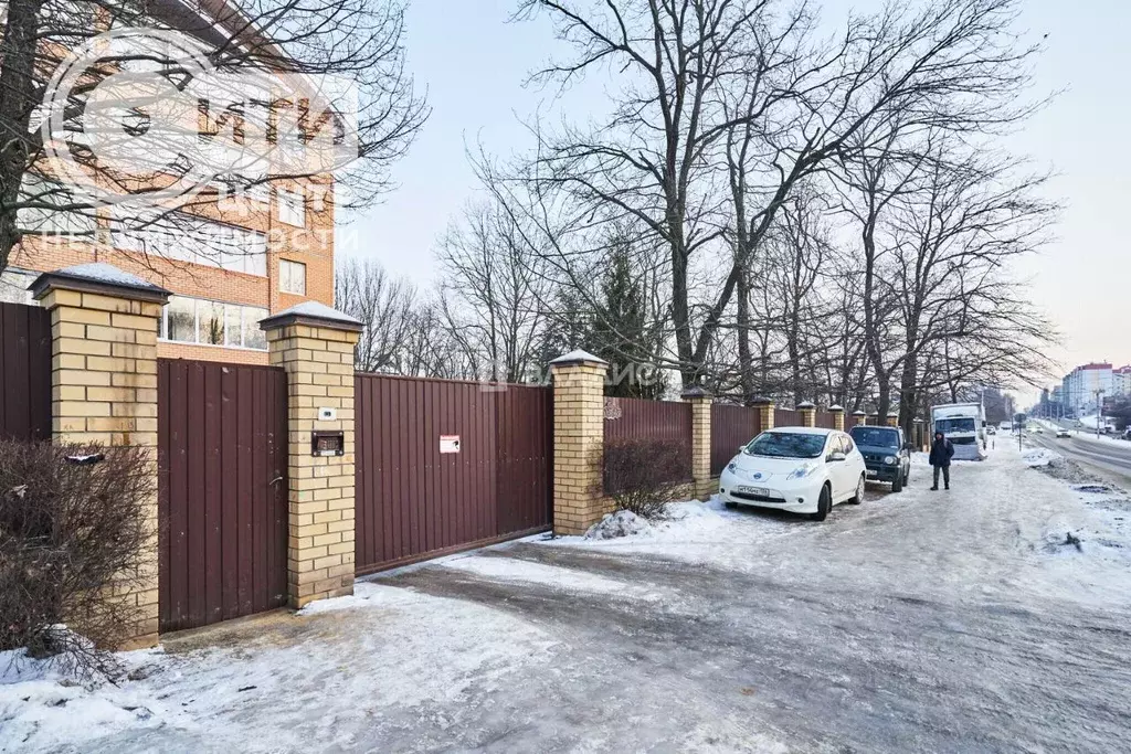 3-к кв. Воронежская область, Воронеж Багряная ул., 14В (103.0 м) - Фото 1