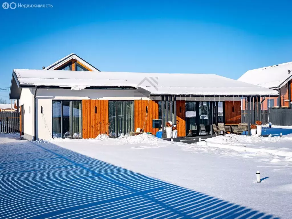 Дом в Ленинградская область, Гатчинский муниципальный округ, деревня ... - Фото 2