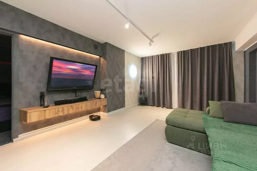 3-к кв. Томская область, Томск Сибирская ул., 102/8 (71.5 м) - Фото 2