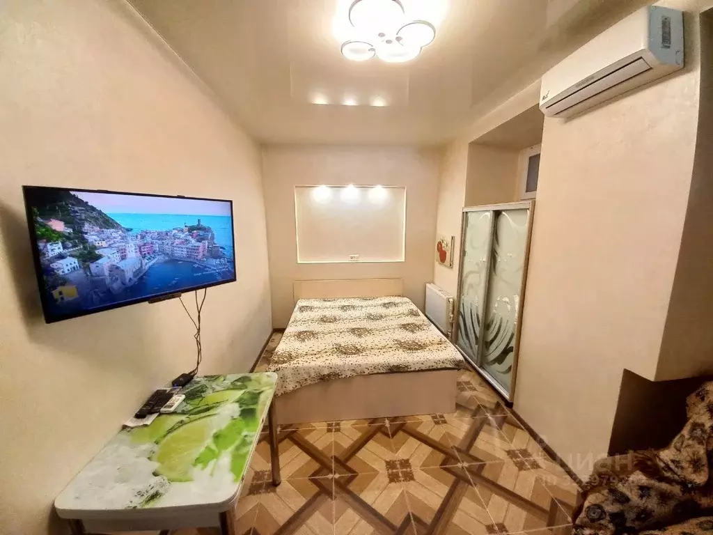1-к кв. Крым, Евпатория ул. Революции, 35 (25.0 м) - Фото 1