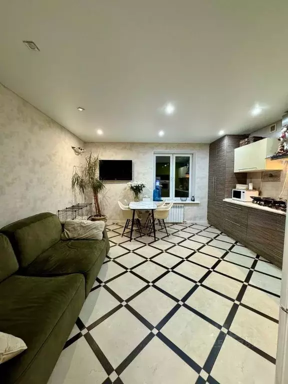 2-к кв. Калужская область, Калуга Академическая ул., 10 (75.8 м) - Фото 2