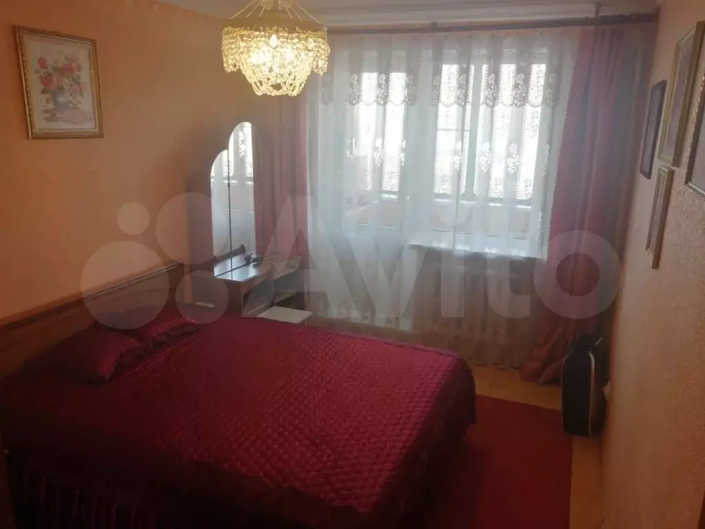 3-к. квартира, 90 м, 4/9 эт. - Фото 1