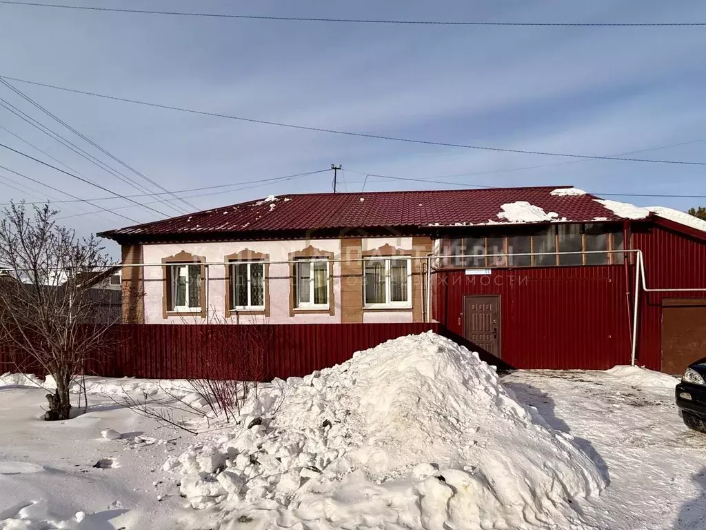 Дом в Свердловская область, Полевской пер. Островского, 11 (60 м) - Фото 1