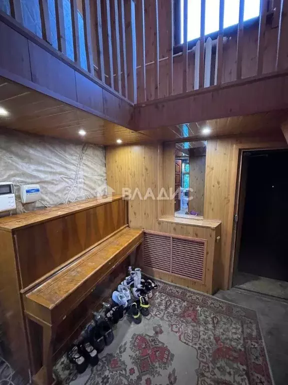 Дом в Иркутская область, Ангарск Северный мкр, Нахимовская ул., 10 ... - Фото 1