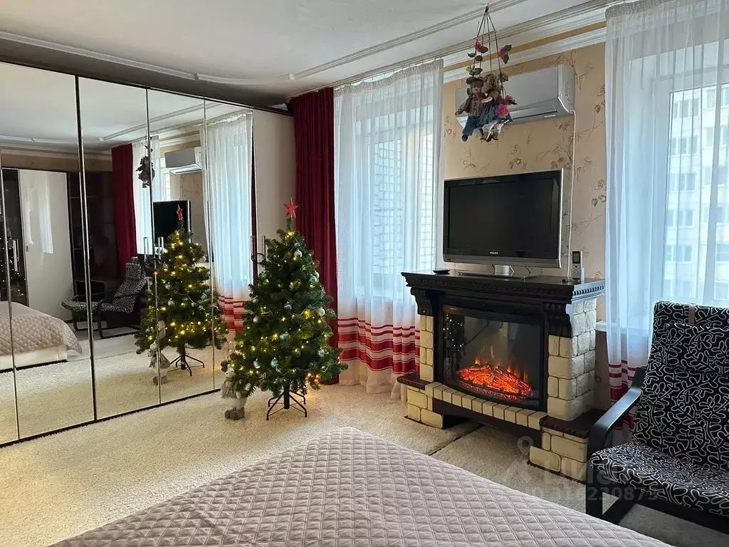 2-к кв. Псковская область, Псков ул. Рокоссовского, 18 (66.0 м) - Фото 1