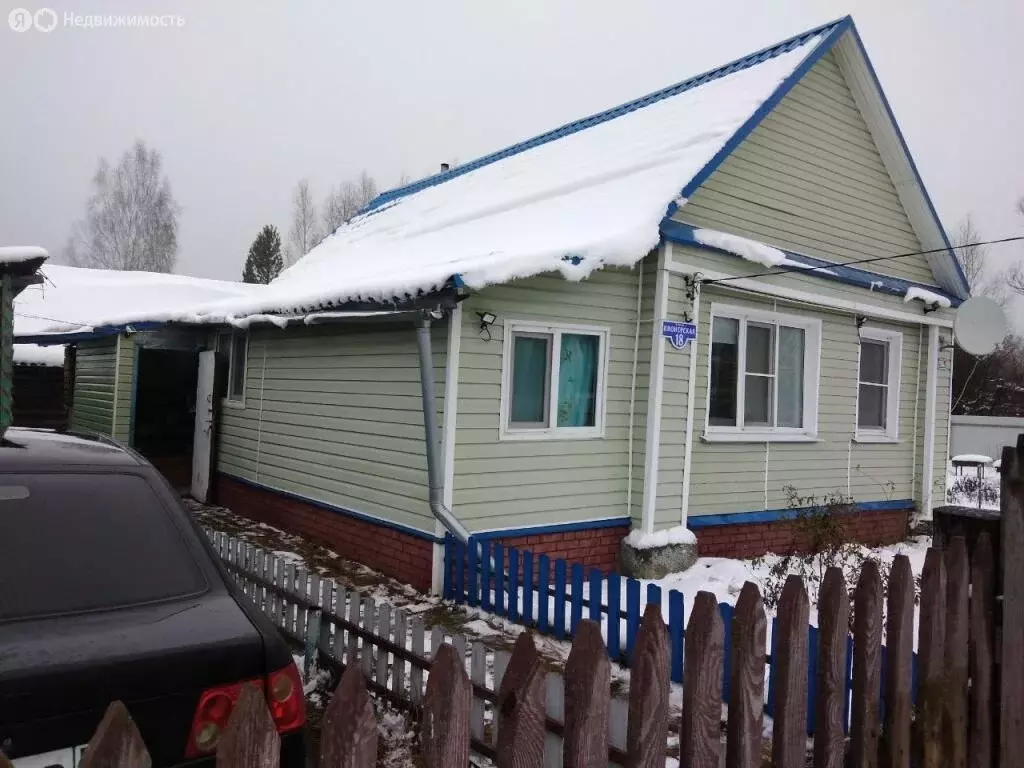 Дом в Нижегородская область, Лукояновский муниципальный округ, рабочий ... - Фото 1
