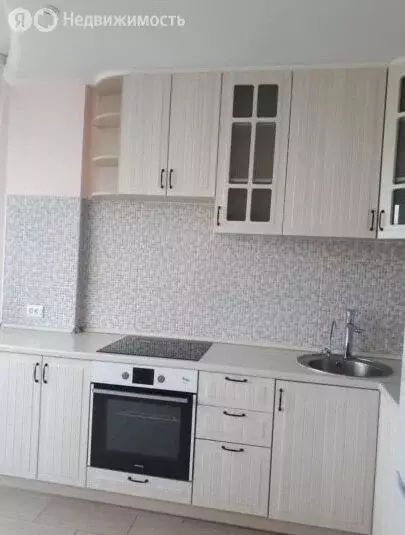 2-комнатная квартира: Краснодар, улица Красных Партизан, 4/4 (57.4 м) - Фото 1