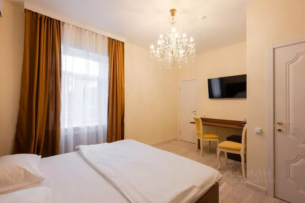 Комната Татарстан, Казань ул. Каюма Насыри, 26 (15.0 м) - Фото 1