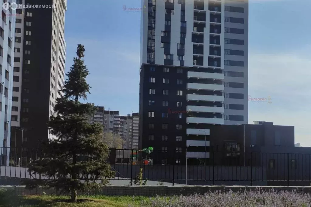 Квартира-студия: Екатеринбург, улица Владимира Высоцкого, 7А (27.2 м) - Фото 2