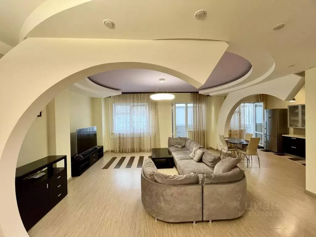 3-к кв. Красноярский край, Красноярск Ботаническая ул., 1е (102.2 м) - Фото 1