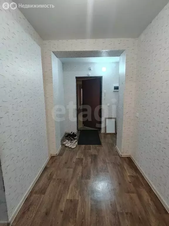 3-комнатная квартира: Алапаевск, улица Толмачёва, 12 (80.7 м) - Фото 2