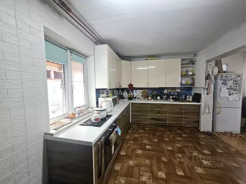 Дом в Бурятия, Иволгинский район, Иволгинское с/пос, с. Иволгинск ул. ...