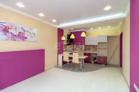2-к кв. Тюменская область, Тюмень ул. Тимофея Чаркова, 79 (55.9 м)