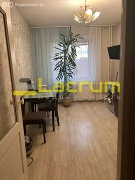 2-комнатная квартира: Красноярск, улица Дмитрия Мартынова, 47 (69 м)