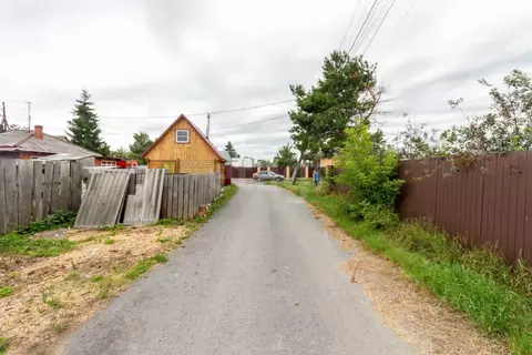 Участок в Тюменская область, Тюмень Воронина мкр, пер. Туринский (20.0 ...