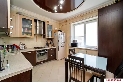 2-к кв. Краснодарский край, Краснодар Черкасская ул. (70.0 м)