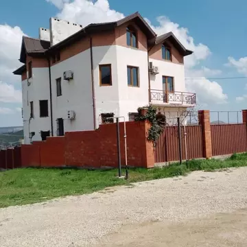Дом в Крым, Феодосия муниципальный округ, Коктебель пгт ул. Клинчева ...